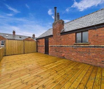2 bedroom detached house to rent - Photo 4