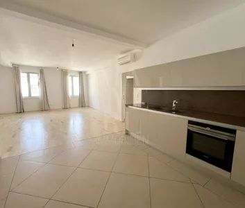sehr schöne, klimatisierte Wohnung mit 3 Schlafzimmer beim Lycee Francais - Foto 1