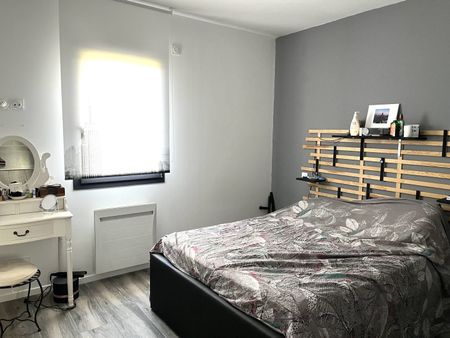 Location Maison 4 pièces 104m² - Photo 2
