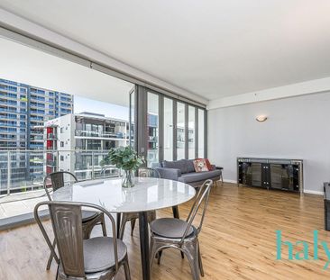 Resort Style Living! 3 Bedroom Apartment in Saffron Apartments - Photo 4
