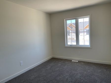 For Lease - 1781 Henrica Avenue Unit# 8, London North, Ontario - Photo 4