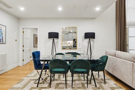 Woods Mews, Mayfair, London W1K - Photo 4