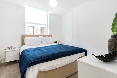 A one bedroom flat situated moments from Marylebone High Street and a short walk to Bond Street and Baker Street tube stations. - Photo 5