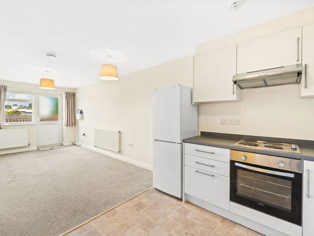 Ref: PP - Dovers Green Road - Photo 5
