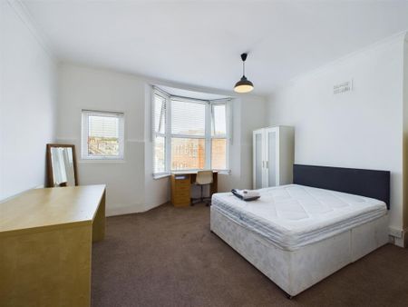 Hastings Road, Brighton - Photo 3