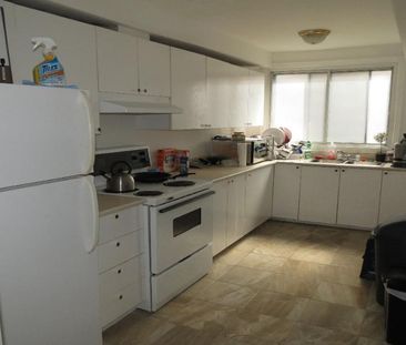 Superbe 4 1/2 Adjacent Outremont/TMR - REM Canora à 5 min - Étudian... - Photo 1