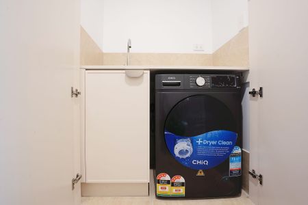 712/72 Allara Street, City - Photo 3