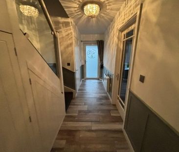 Maes Croffte, Ammanford, SA18 - Photo 2