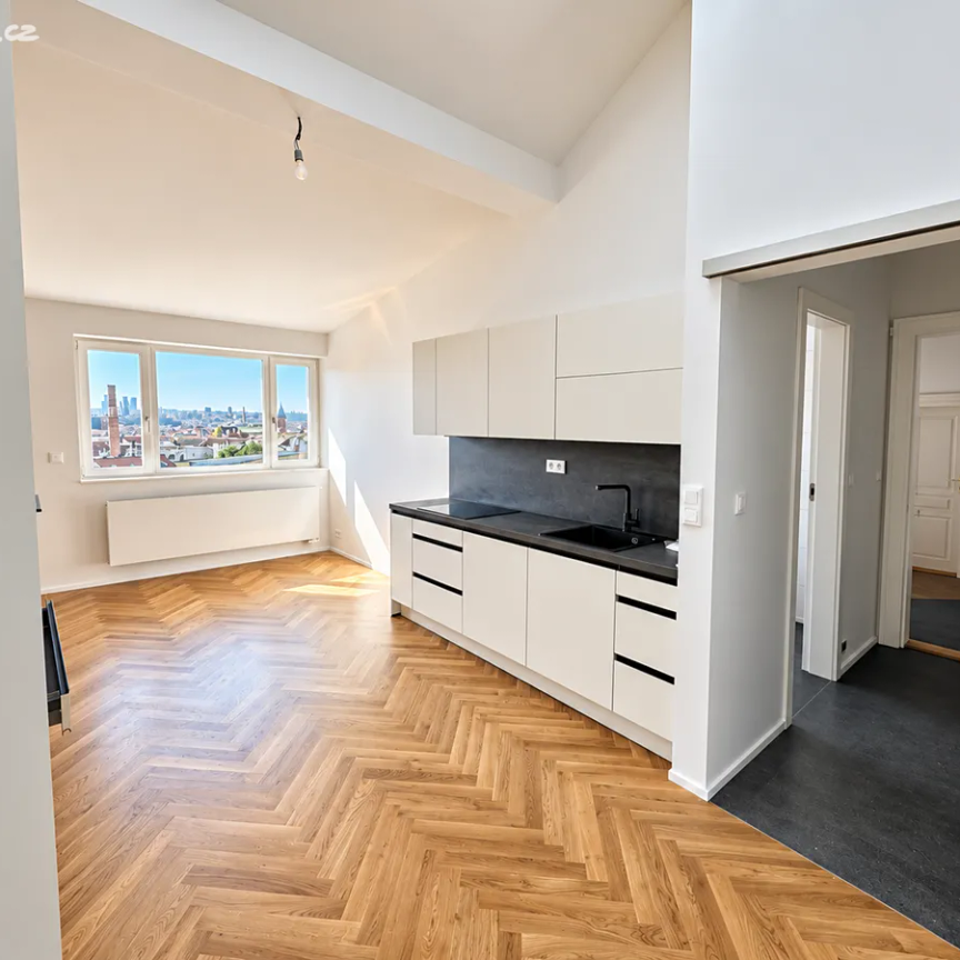 Pronájem bytu 2+kk 93 m² - Photo 1
