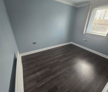 Crossfields, Middlesbrough, Coulby Newham - Photo 1