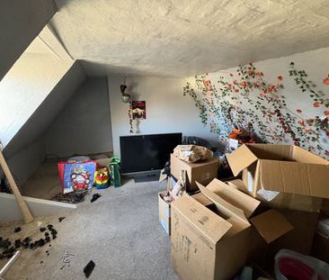 High Street - Photo 6