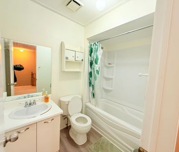 For Lease - 338 Sheffield Court, Oshawa, Ontario - Photo 4