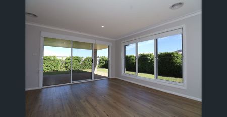 MODERN AND COMFORTABLE LIVING - Photo 3