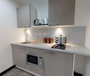 Studio to rent - Photo 5