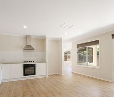 1/10 Waratah Crescent, West Albury - Photo 6