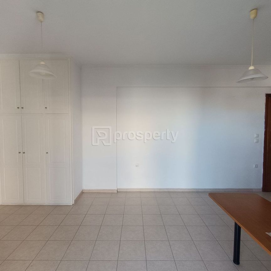 Studio/Γκαρσονιέρα για ενοικίαση Αγυιά (Πάτρα) - Photo 1