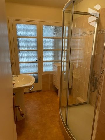 Appartement rue Dicquemare : 3 pièces, SDB, WC, une cave - Photo 5