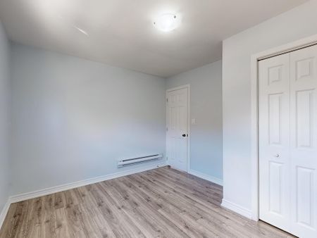 For Lease - 12 Wesleyan Street Unit# 1, Halton Hills, Ontario - Photo 3