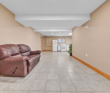For Lease - 36A Puccini Drive Unit# Basement, Richmond Hill, Ontario - Photo 4