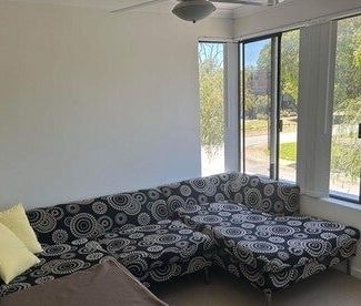 Coolbellup - Photo 2