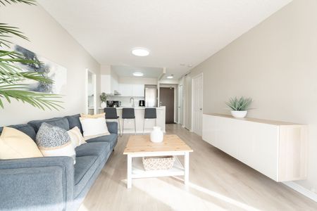 For Lease - 50 Kingsbridge Garden Circle Unit# 1013, Mississauga, Ontario - Photo 4