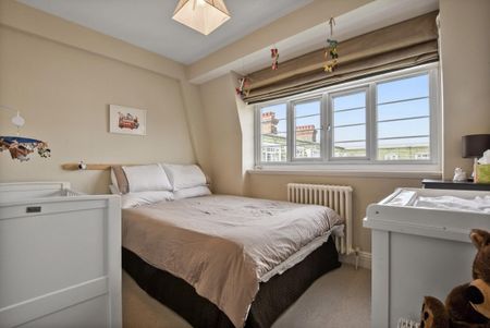 Kensington W8 - Photo 2