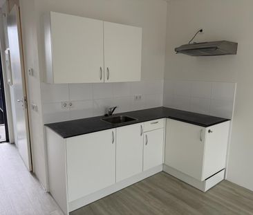 Te huur: Appartement August Allebéplein 832 in Amsterdam - Photo 2