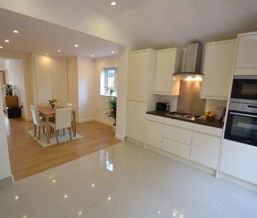 2 bedroom detached house to rent - Photo 6