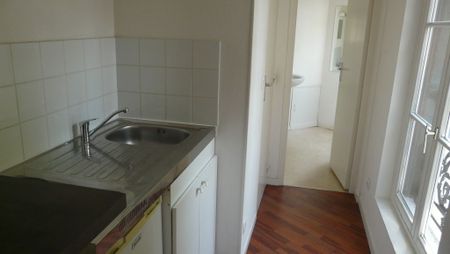 Location Appartement 2 pièces 27m² - Photo 5