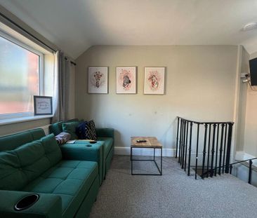 2 bedroom property to rent - Photo 3