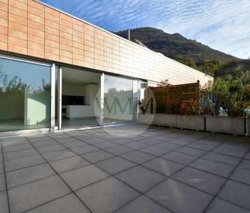 MODERNO MONOLOCALE CON AMPIA TERRAZZA - Foto 5