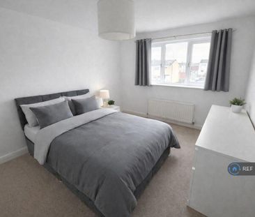 1 bedroom in a house share to rent - Photo 1