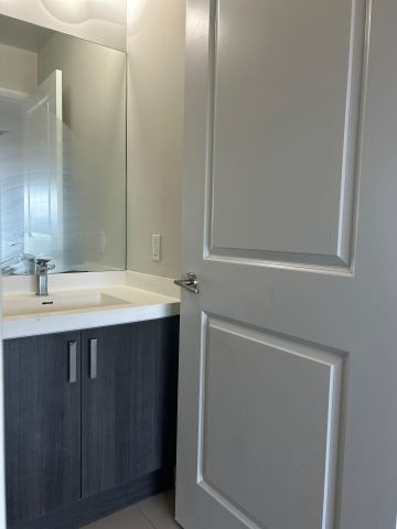 For Lease - 8 Nahani Way Unit# 909, Mississauga, Ontario - Photo 3