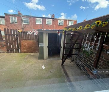 2 bedroom terraced house to rent - Photo 5