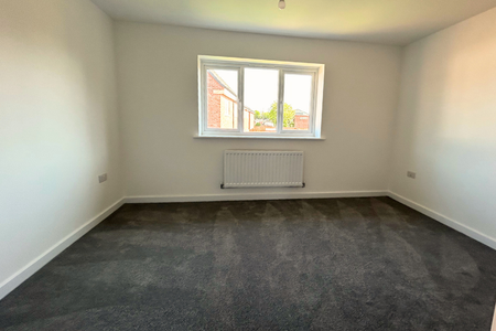 2 bedroom semi-detached house to rent - Photo 2