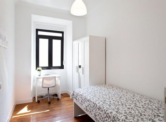 Rua Francisco Sanches, Lisbon, Lisbon 1170-140 - Photo 1