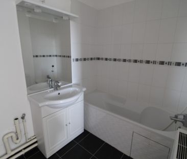 Location Appartement 2 pièces 42m² - Photo 3