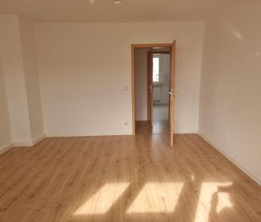 Geräumige Vierraumwohnung mit Balkon! - Photo 2