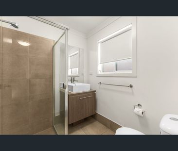 3 Angove Dr, Blakeview, SA 5114 - Photo 4