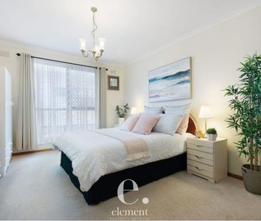 Spacious Family Home in Geelong West - 6 Month Lease - Photo 5