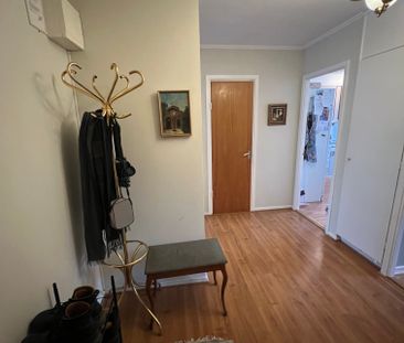 Sandfjärdsgatan, Årsta - Photo 4