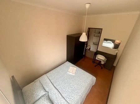 Rua da Boa Hora, Porto, Braga 4050-099 - Photo 3