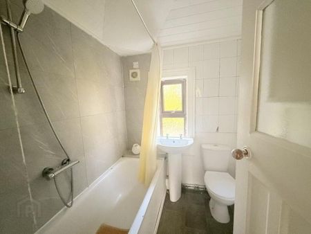 35 Silverstream Gardens, Belfast, BT14 8GS - Photo 4