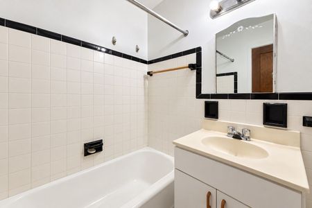 For Lease - 50 Ridout Street Unit# 12, London South, Ontario - Photo 4