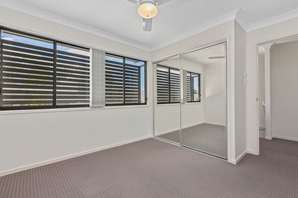Perfect for couples or small families! - Photo 1