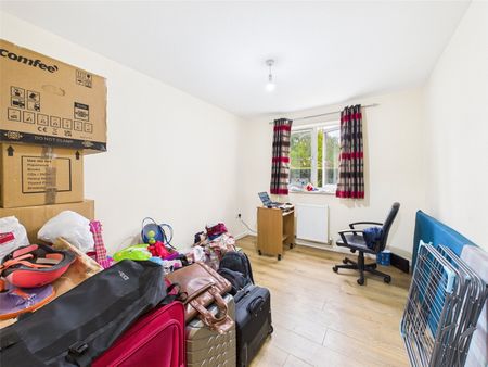 Academy Place, Isleworth, Middlesex, TW7 - Photo 3