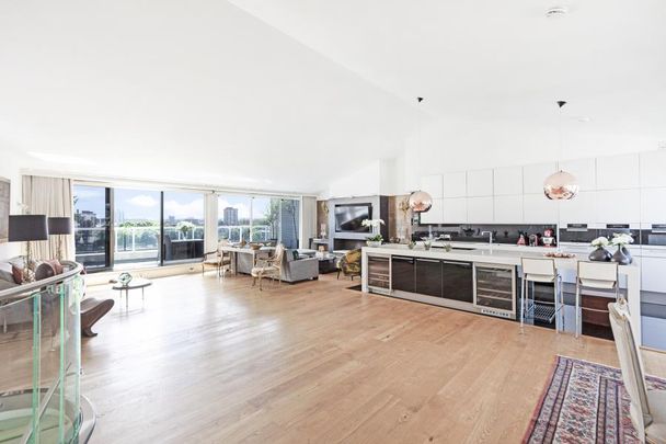 3 bedroom apartment to rent - Photo 1