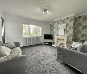 4 bedroom semi-detached house to rent - Photo 2