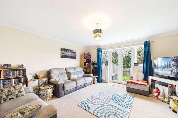 Marketing Card, Blagrave Cottages, Voller Drive, Tilehurst, Reading, RG31 - Photo 1