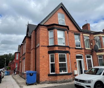 3 bedroom flat to rent - Photo 6